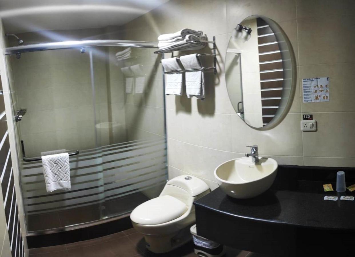 La Kapital Hotel Ambato Zewnętrze zdjęcie
