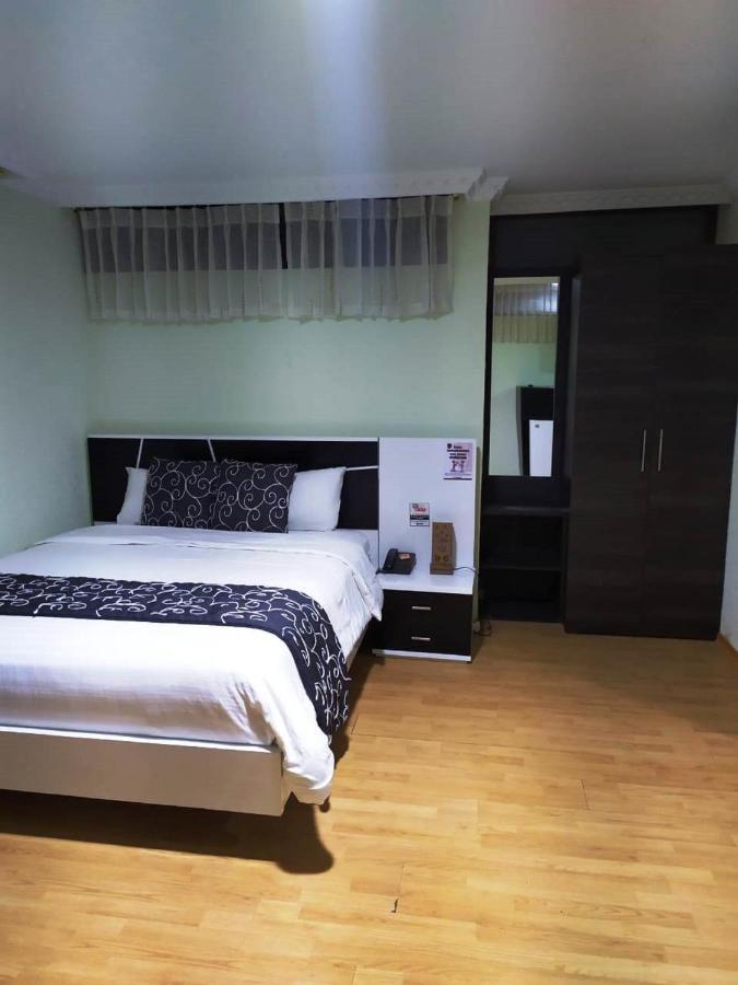 La Kapital Hotel Ambato Zewnętrze zdjęcie