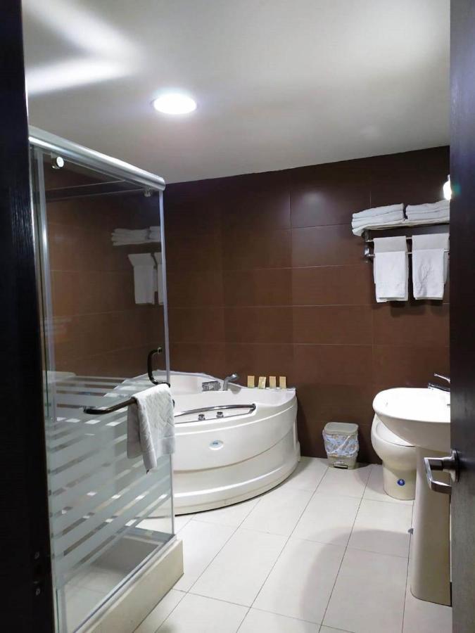 La Kapital Hotel Ambato Zewnętrze zdjęcie